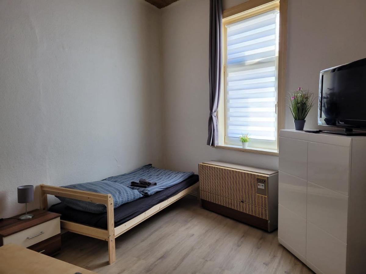 Guenstige Monteurwohnung In Бад Грунд Екстериор снимка